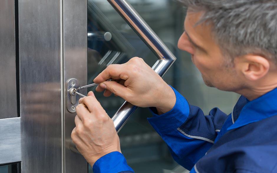 comment ouvrir une porte sans clé Montesson