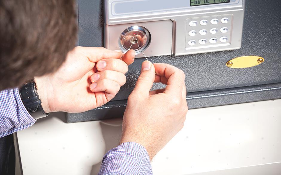 service ouvrir une porte claquée Vanves